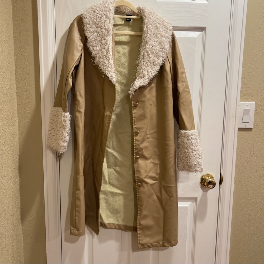 Brown Jacket - Picture 4 of 9